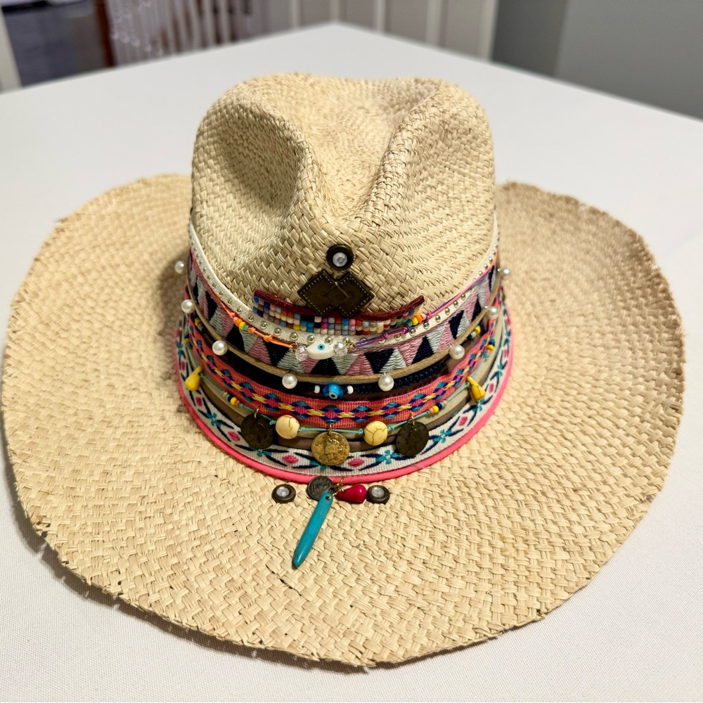 Unique Designer Cowgirl hat- especial discount for limited time ‼️